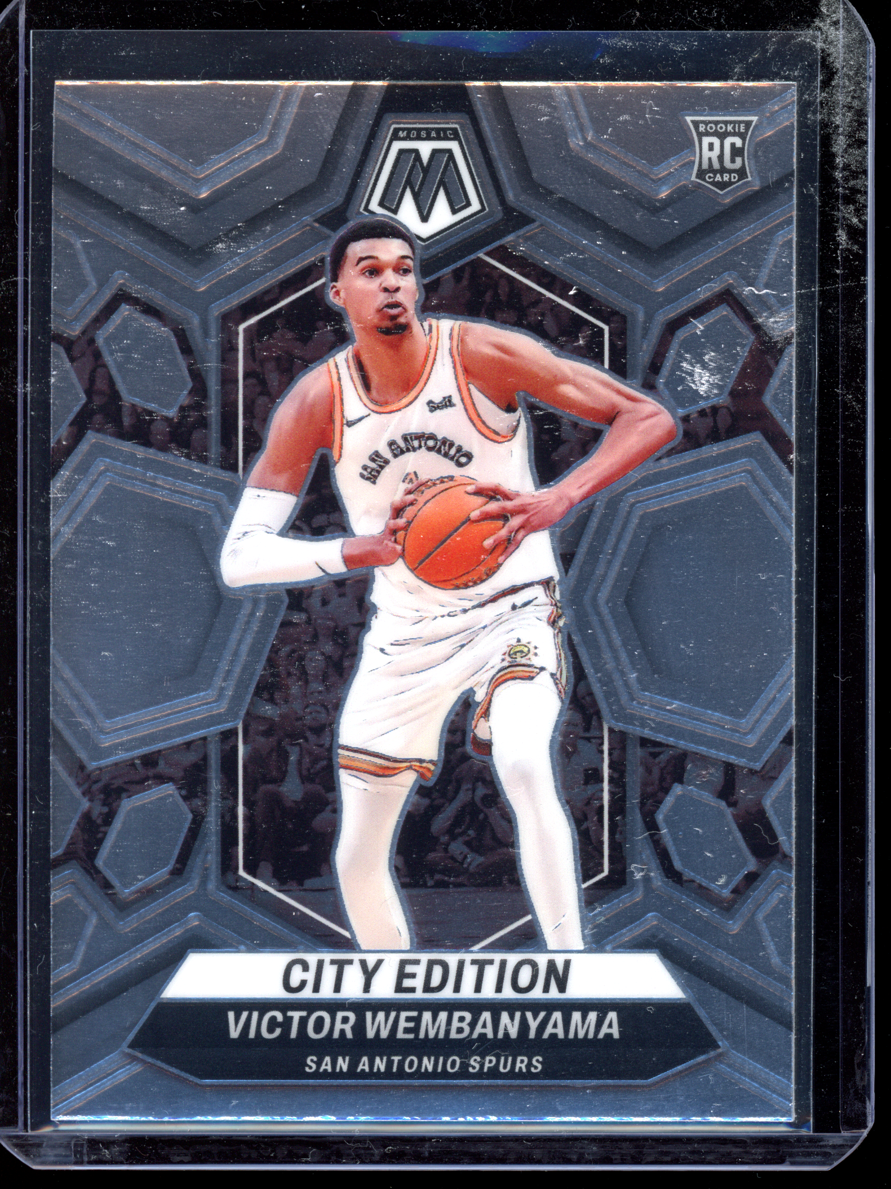 Victor Wembanyama City Edition Rookie Card I 2023-24 Panini Mosaic